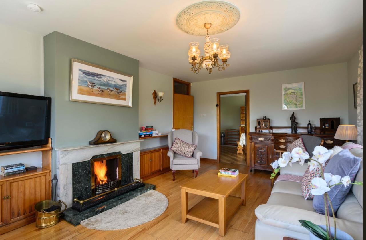 The Rocks Villa Westport Exterior photo